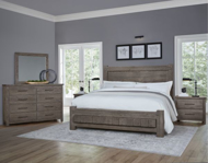 Picture of MYSTIC GREY QUEEN POSTER BED WITH 6X6 FOOTBOARD