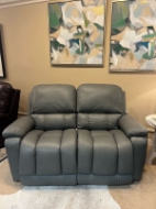 Picture of GREYSON POWER RECLINING LOVESEAT WITH POWER HEADRESTS IN TOP GRAIN LEATHER