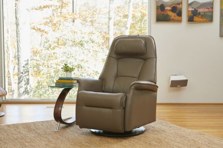 Picture of STOCKHOLM LARGE POWER SWIVEL GLIDING RECLINER WITH POWER HEADREST IN TOP GRAIN LEATHER